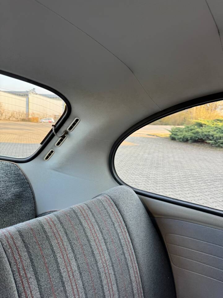 Bild 56/99 von Volkswagen Käfer 1200 Jubiläumsmodell (1985)