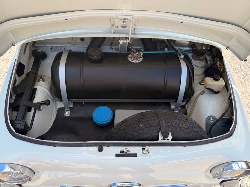 Bild 25/52 von FIAT 500 L (1969)