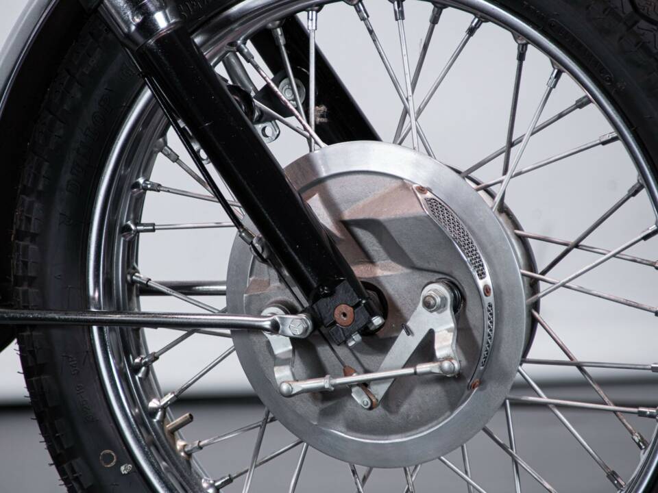 Image 48/50 of BSA DUMMY (1969)