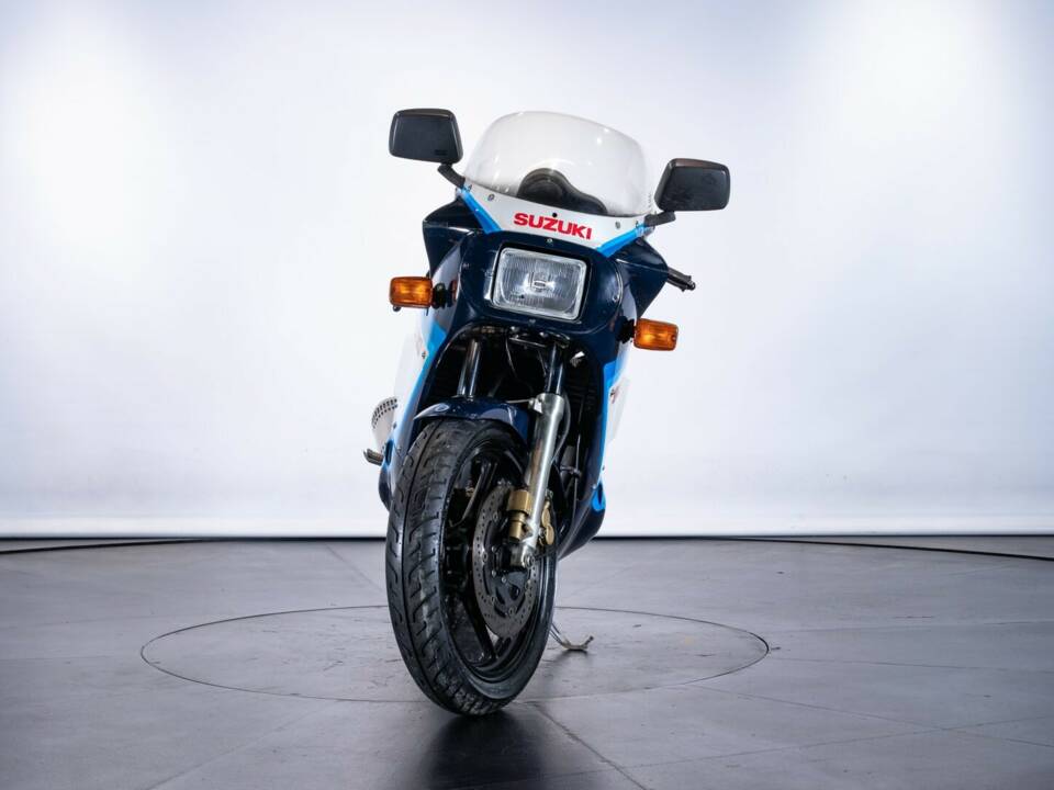 Bild 6/50 von Suzuki GSX-R 1100 (1986)