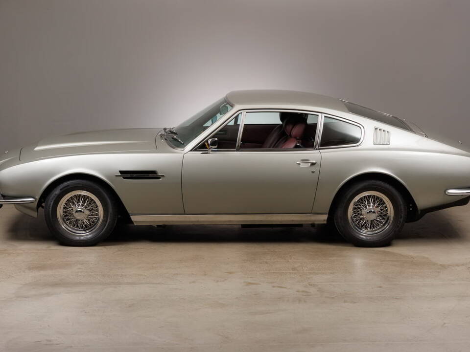 Bild 4/34 von Aston Martin DBS Vantage (1969)