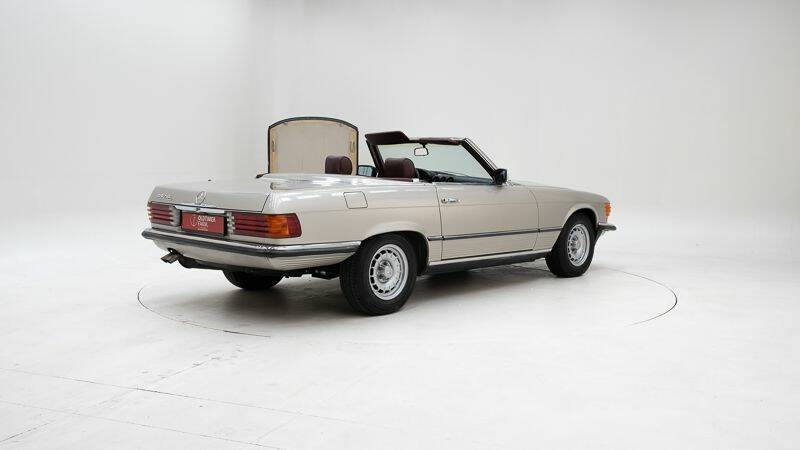 Image 2/15 de Mercedes-Benz 380 SL (1985)