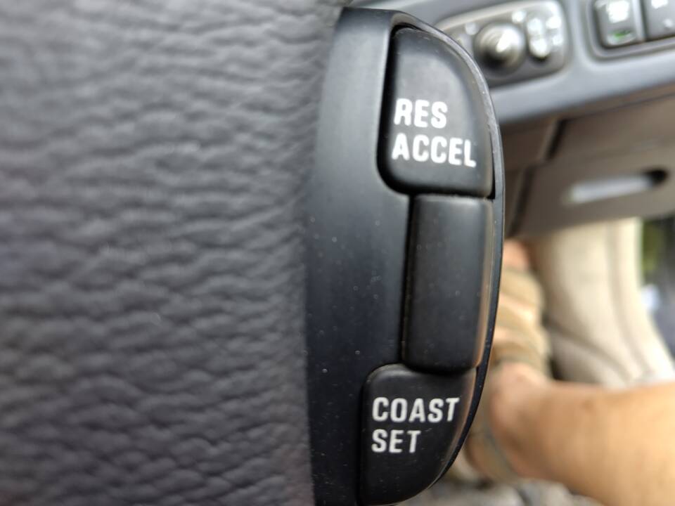 Immagine 43/76 di Infiniti Q45 (1994)