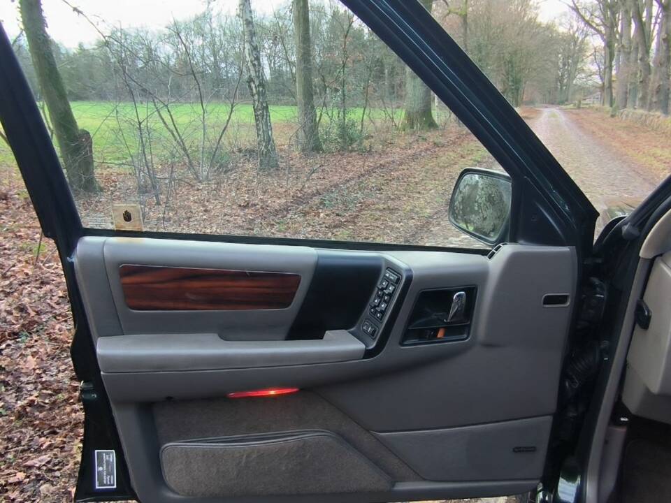 Imagen 46/72 de Jeep Grand Cherokee 4.0 Limited (1995)