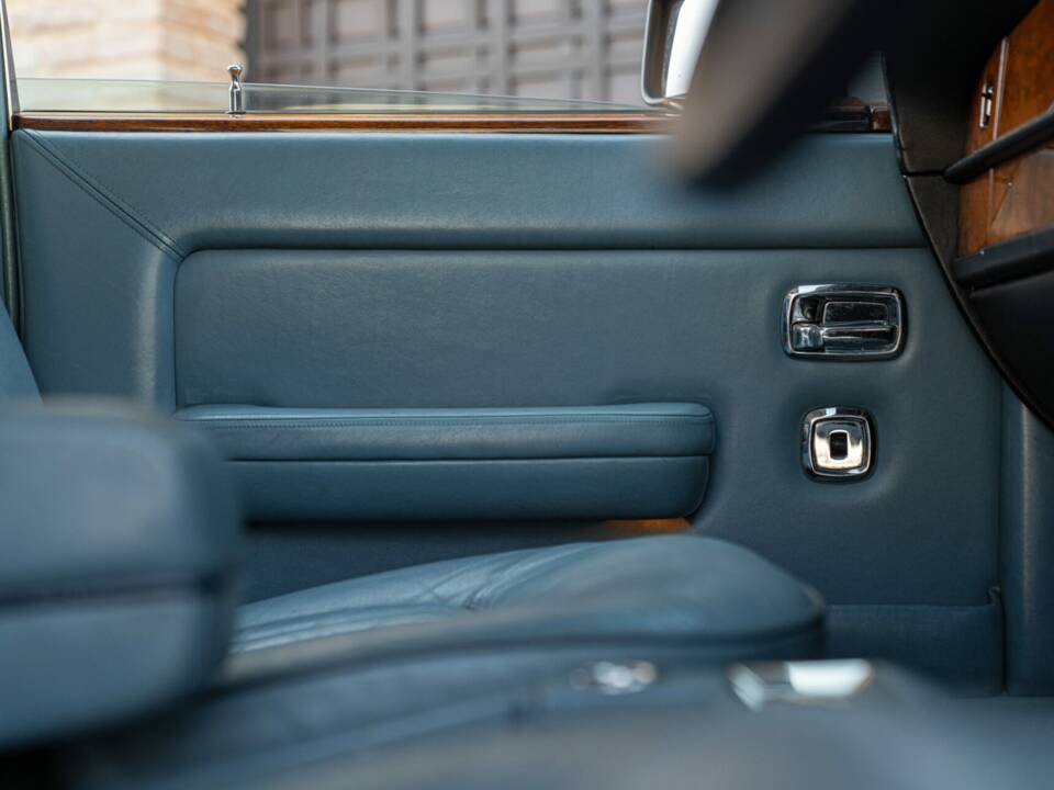 Bild 29/50 von Bentley Mulsanne SWB (1980)