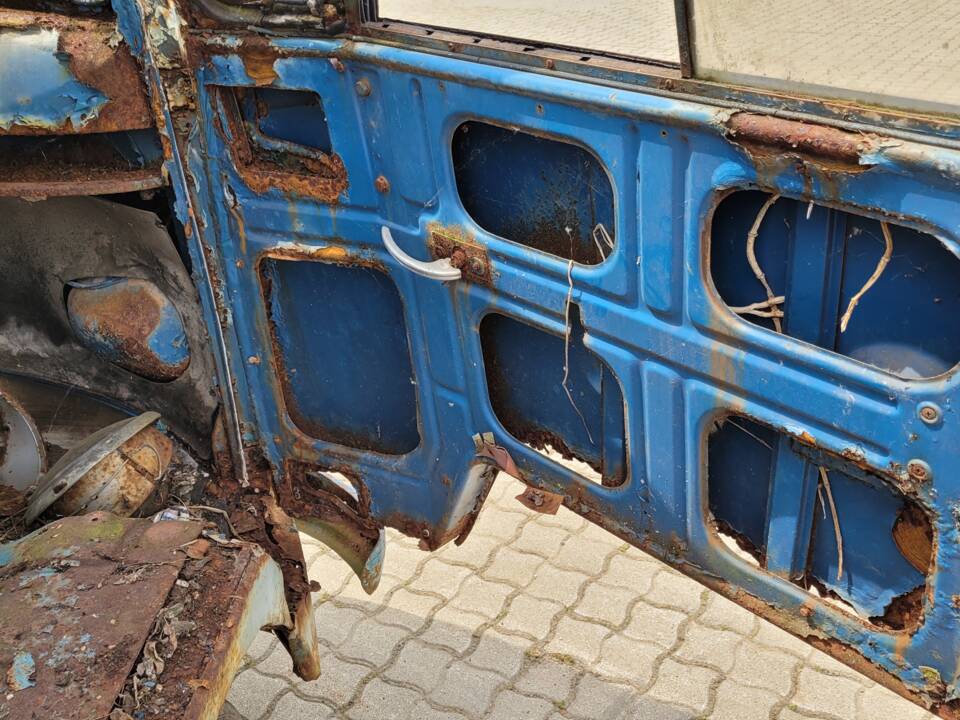 Bild 11/50 von Volkswagen T1 Kombi (1957)