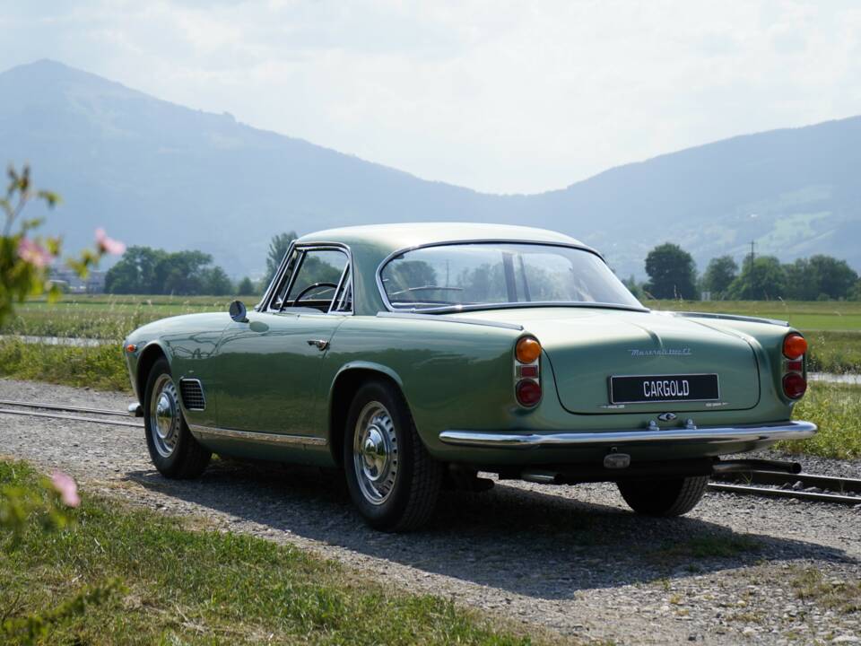Image 64/75 of Maserati 3500 GT Touring (1961)