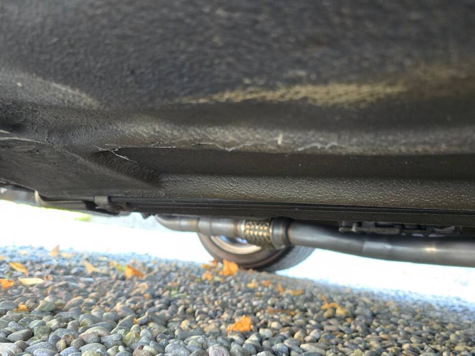 Immagine 19/32 di Mini Cooper 1.3i MPI (2000)