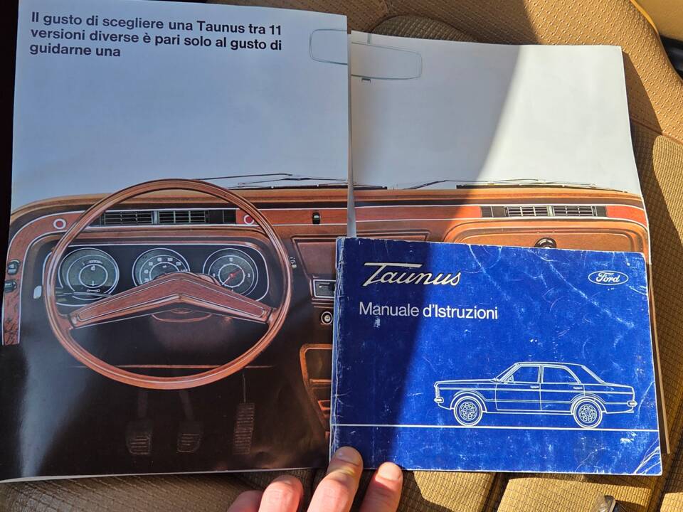 Bild 12/12 von Ford Taunus 1600 GXL (1972)