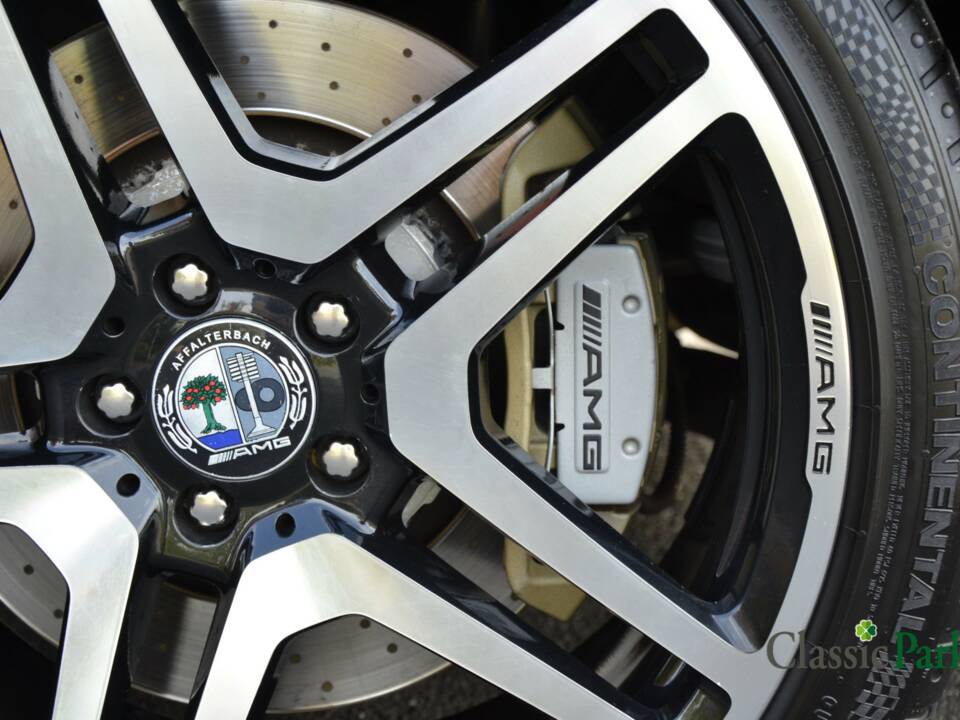 Immagine 14/50 di Mercedes-Benz CL 63 AMG (2007)