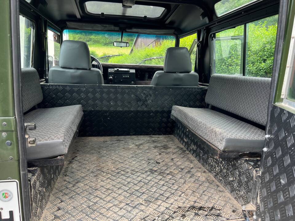 Image 11/12 de Land Rover 90 (1987)