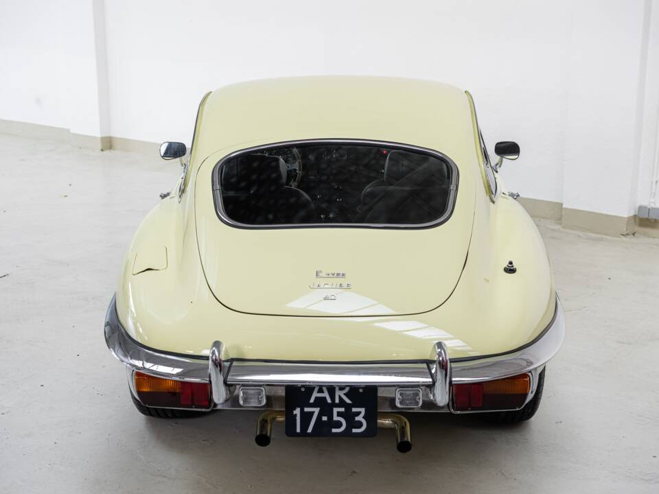 Imagen 10/40 de Jaguar E-Type (2+2) (1970)