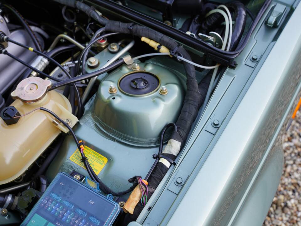 Bild 39/50 von BMW M 635 CSi (1986)