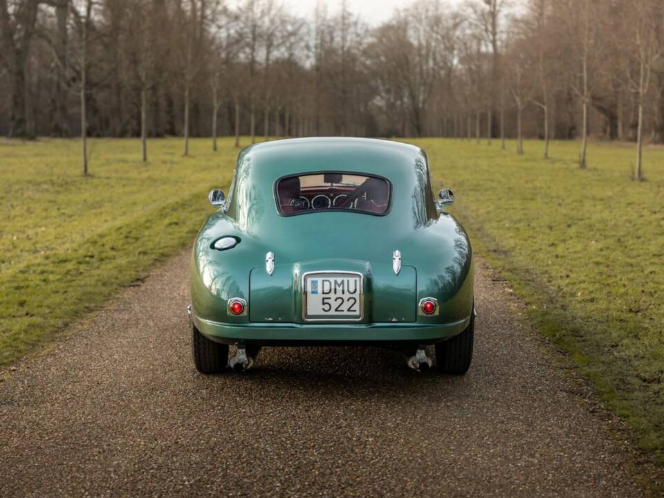 Image 13/50 of Aston Martin DB 2 (1953)