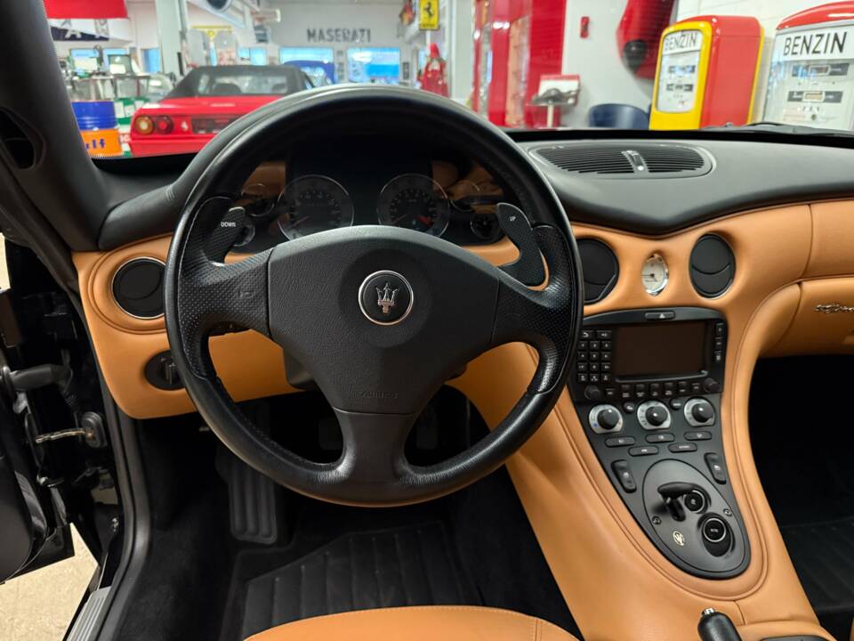 Bild 9/17 von Maserati Spyder 4200 Cambiocorsa (2007)