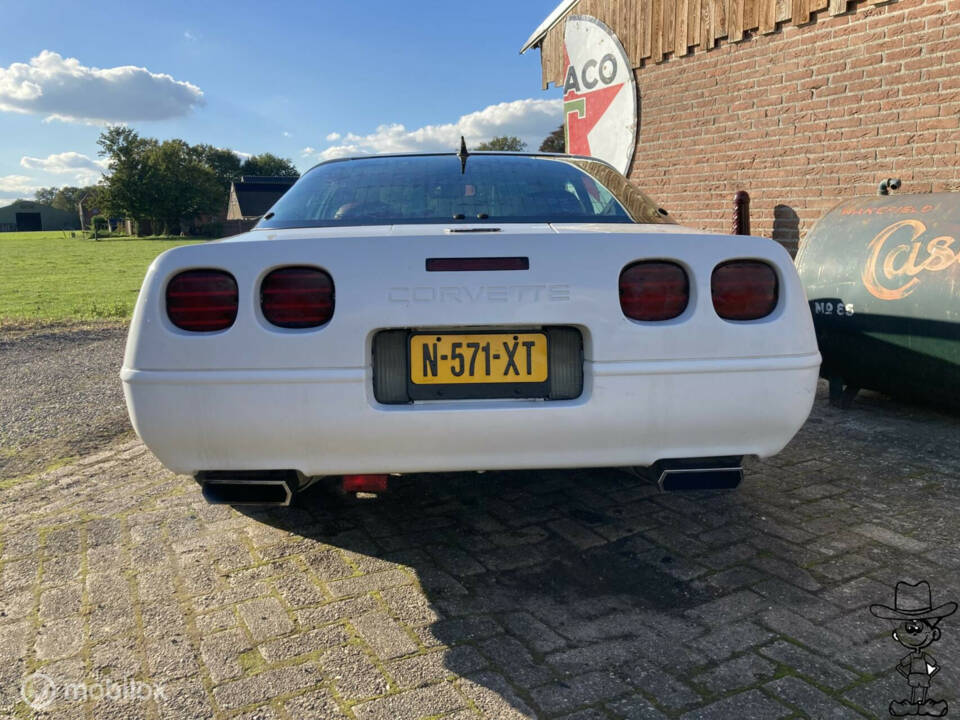 Bild 8/23 von Chevrolet Corvette (1994)