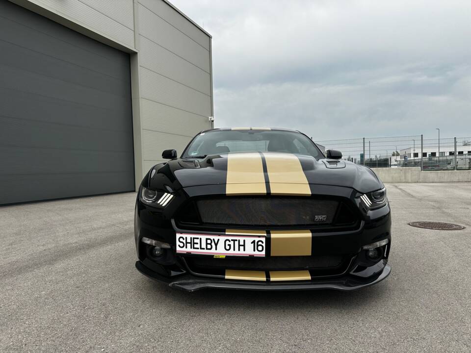 Image 22/44 of Ford Shelby GT/H (2017)