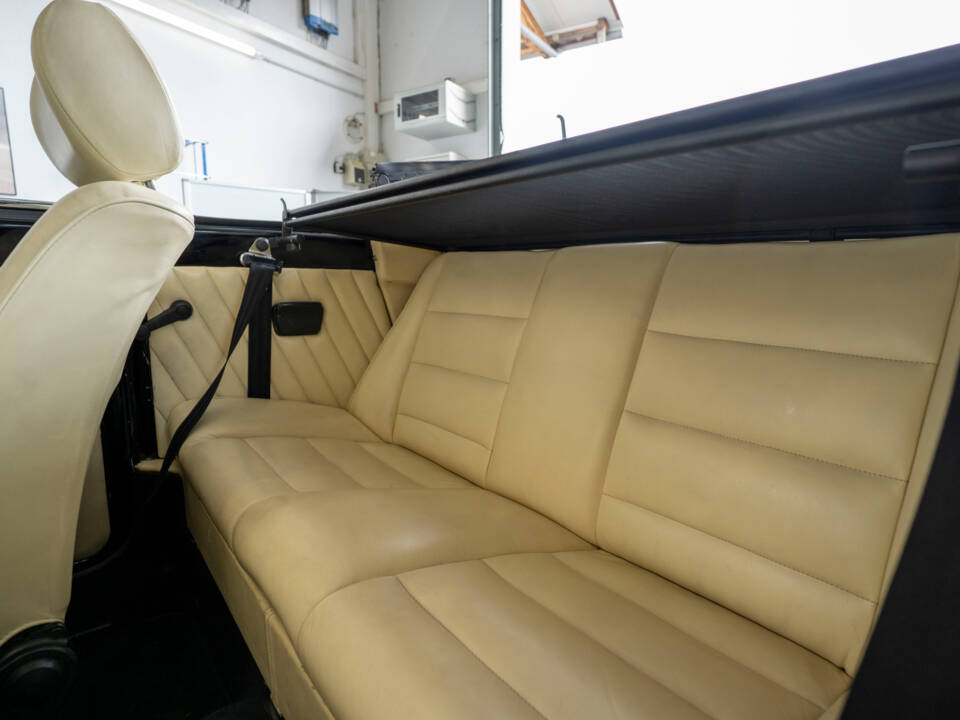 Image 22/34 of Volkswagen Beetle 1303 (1973)