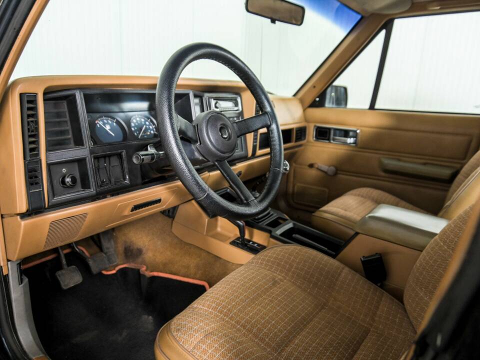 Bild 11/50 von Jeep Cherokee 2.8L V6 (1986)