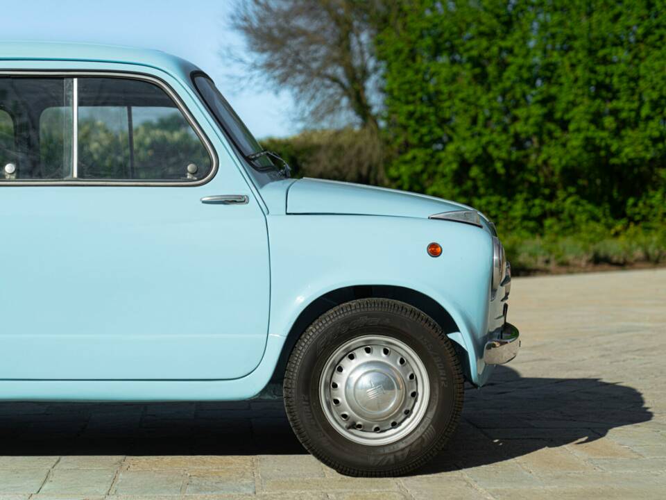 Image 22/49 of FIAT 600 (1957)