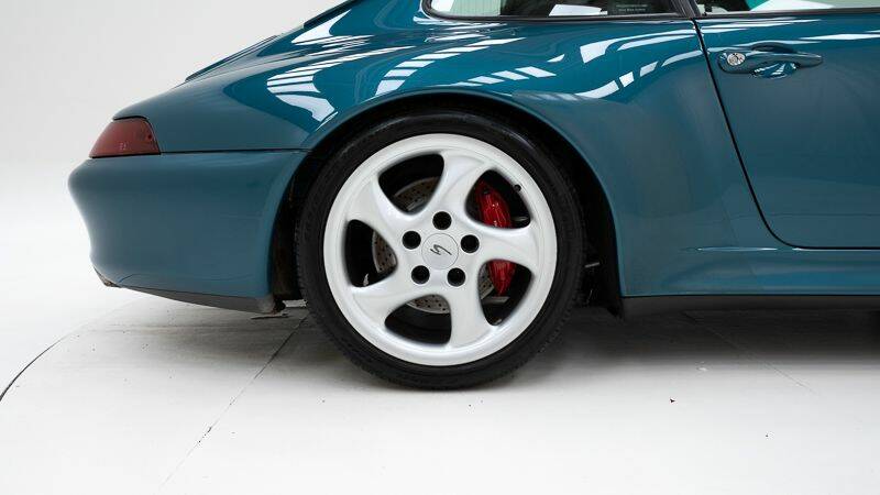 Image 15/15 of Porsche 911 Carrera 4S (1995)