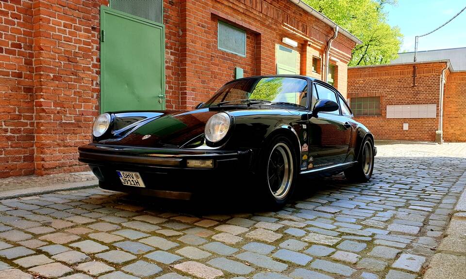 Image 32/64 de Porsche 911 SC 3.0 (1978)