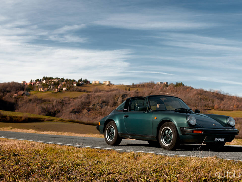 Image 9/79 of Porsche 911 SC 3.0 (1983)