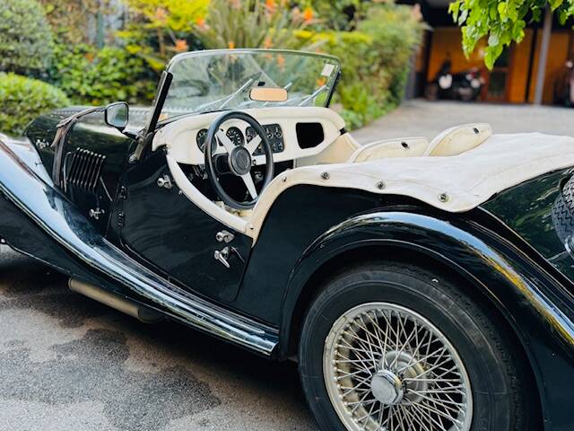 Image 15/18 of Morgan 4&#x2F;4 1600 (1985)