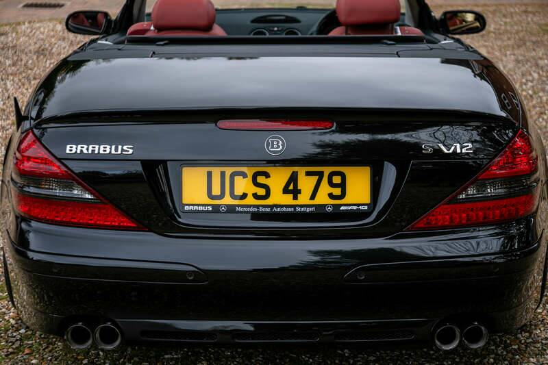 Image 38/43 of Brabus SV 12 (2004)