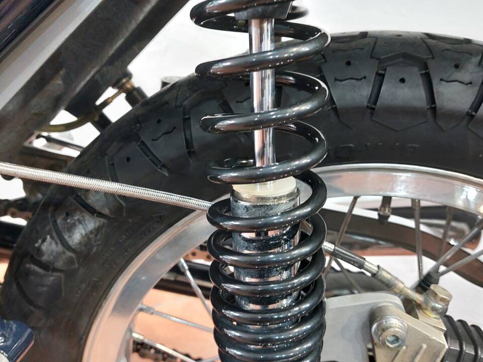 Image 34/37 de Ducati 900 SS (1981)