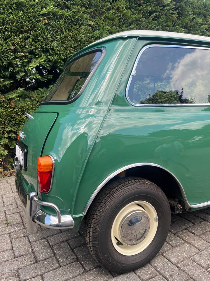 Image 17/19 of Austin Mini Cooper 998 MK1 (1965)