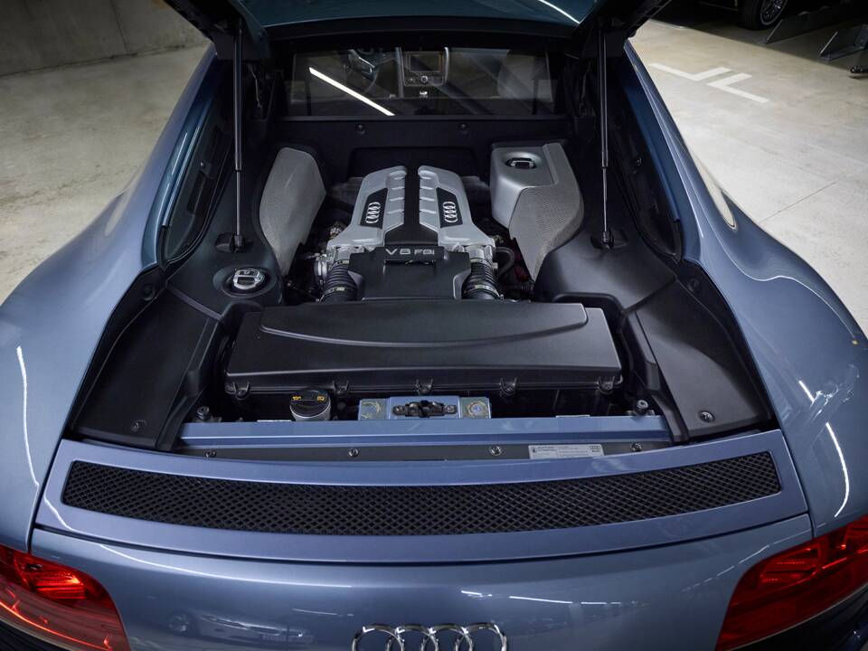 Immagine 69/96 di Audi R8 (2008)