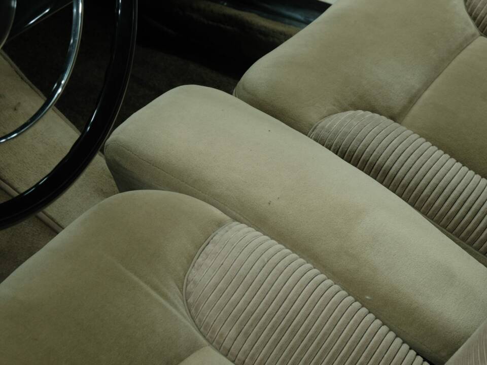 Image 30/50 of Mercedes-Benz 300 SE lang (1965)