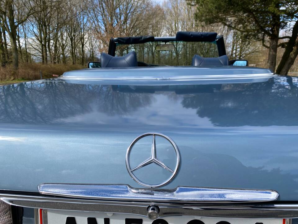 Imagen 18/70 de Mercedes-Benz 450 SL (1976)