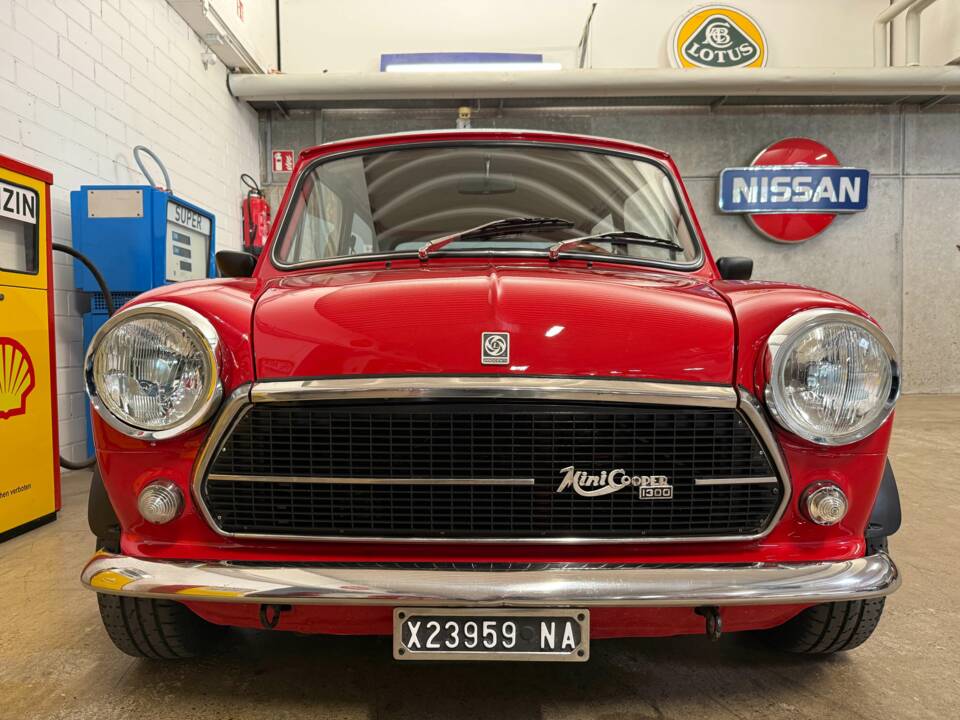 Image 3/18 de Innocenti Mini Cooper 1300 (1974)