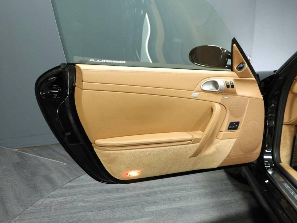 Image 10/30 of Porsche 911 Turbo (2006)