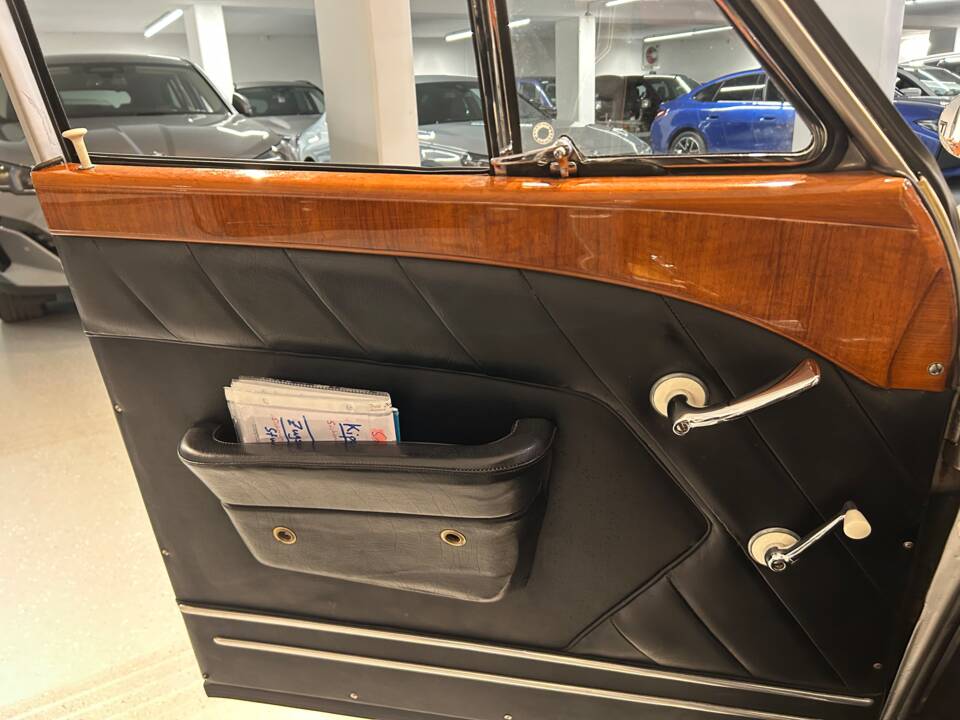 Image 22/32 of BMW 3200 S (1963)