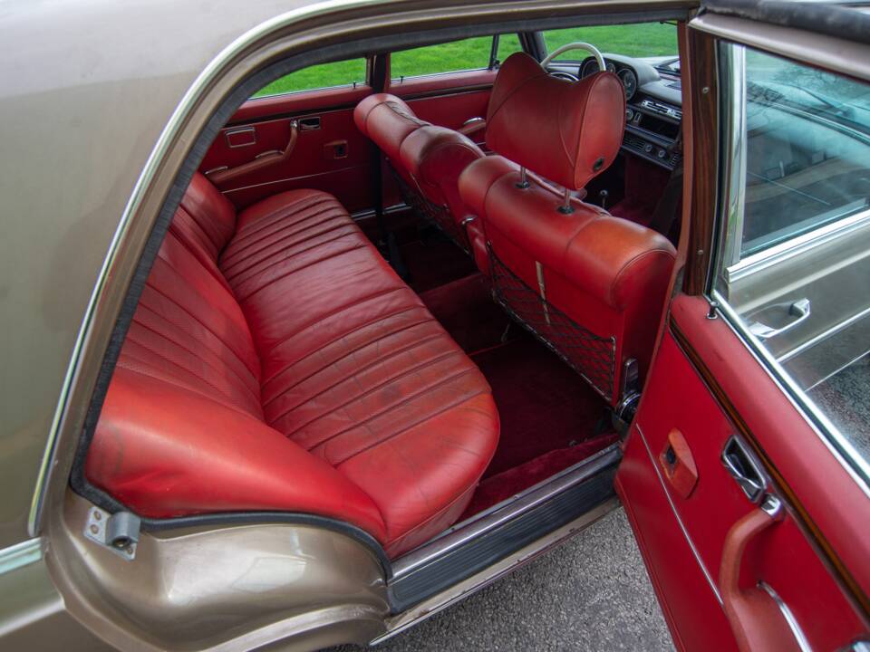 Bild 13/36 von Mercedes-Benz 300 SEL 6.3 (1969)