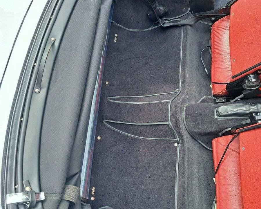 Bild 17/20 von Alfa Romeo 1750 Spider (1969)