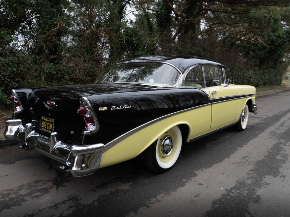 Image 6/16 of Chevrolet Bel Air Hardtop Coupe (1956)