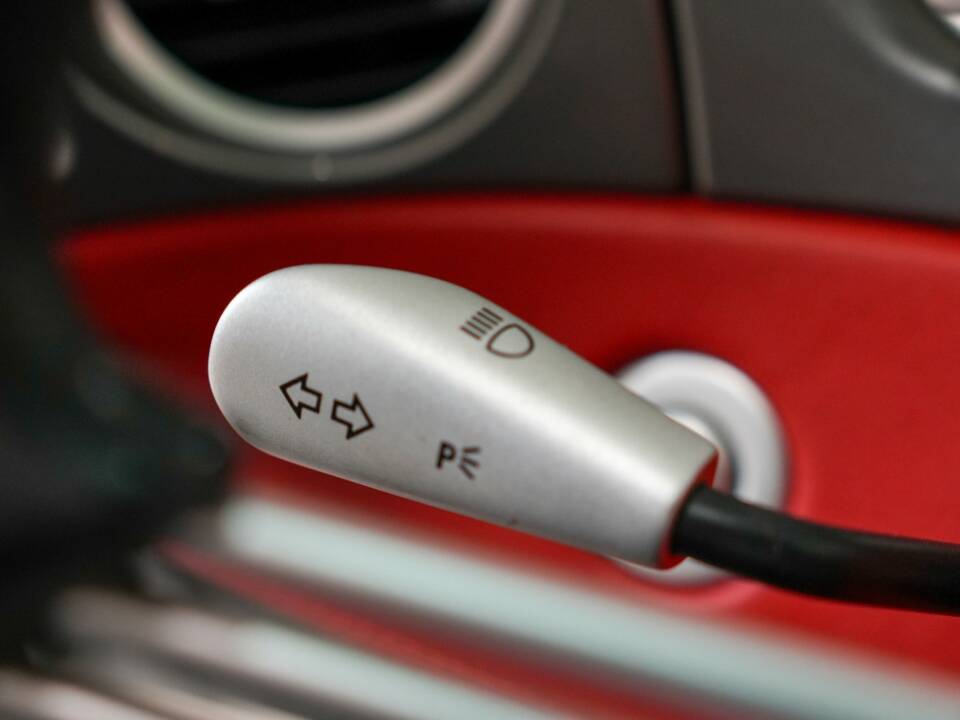 Bild 34/40 von BMW Z8 (2000)