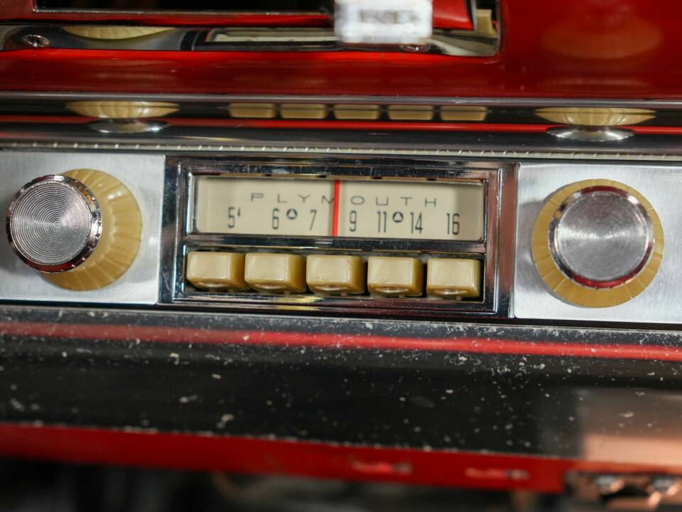 Bild 27/43 von Plymouth Fury (1961)