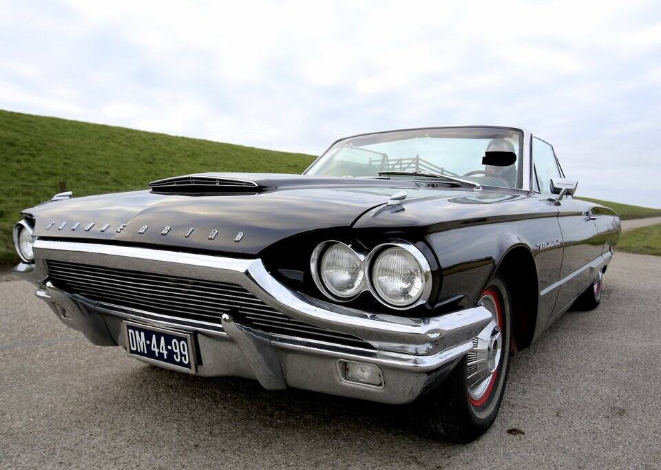 Immagine 1/8 di Ford Thunderbird (1964)