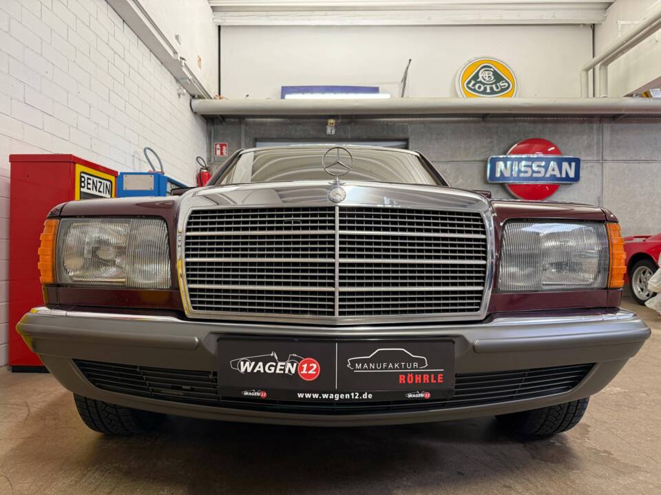 Image 3/18 of Mercedes-Benz 500 SE (1985)