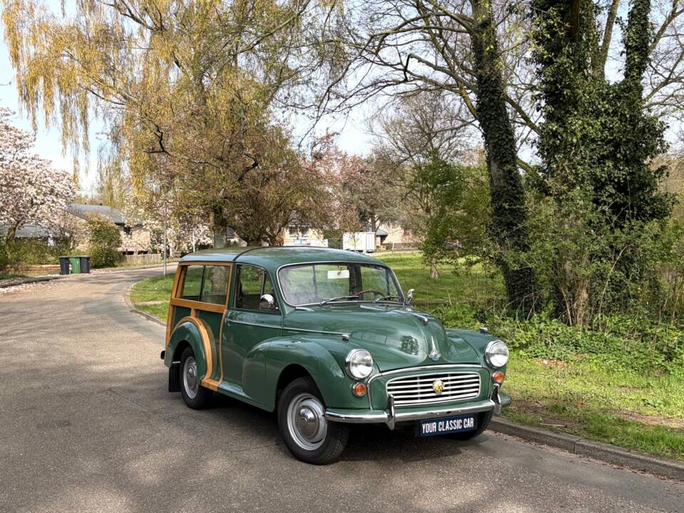 Image 7/24 of Morris Minor 1000 Traveller (1968)