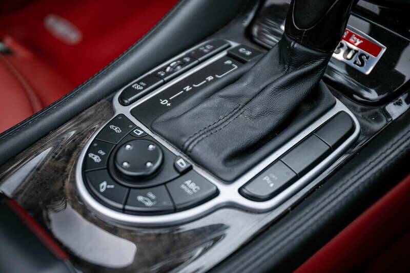 Image 34/43 of Brabus SV 12 (2004)