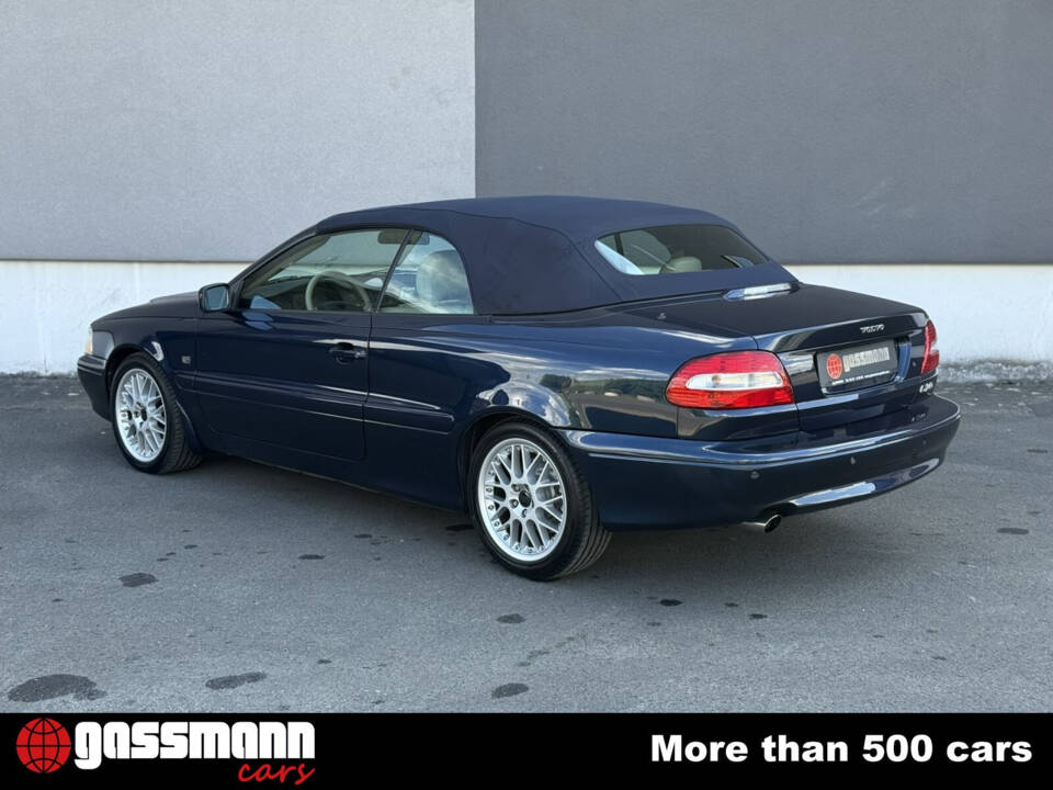 Image 8/15 of Volvo C70 2.0 T (2002)
