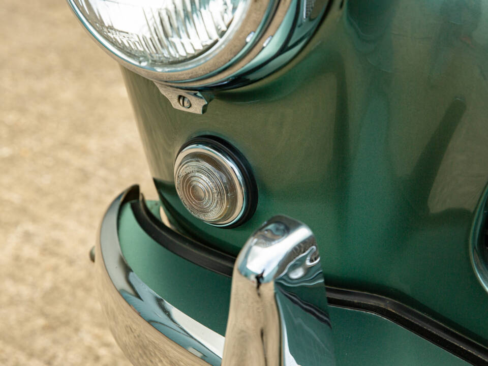Immagine 31/50 di Aston Martin DB 4 Prototype (1957)