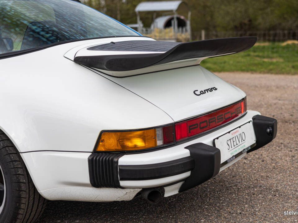 Bild 25/45 von Porsche 911 Carrera 3.2 (1984)