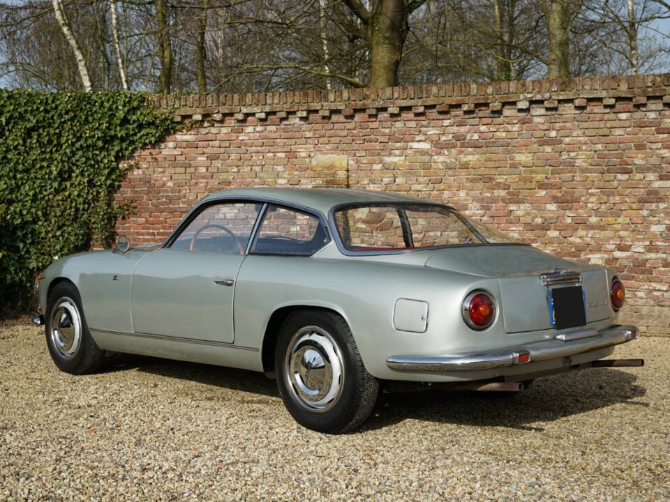 Image 2/7 of Lancia Flaminia SuperSport Zagato (1968)